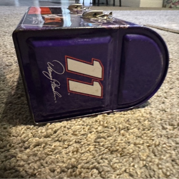 Denny Hamlin #11 FedEx Freight metal lunchbox vintage metal - Picture 4 of 7